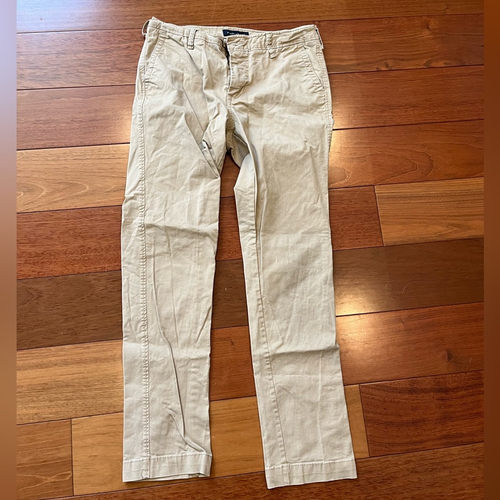 Aeropostale Men’s khaki pants